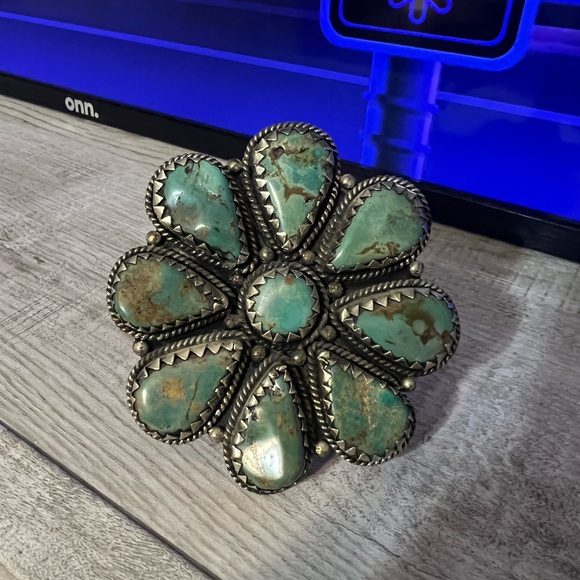Turquoise and Silver Floral Cuff - Picture 1 of 4
